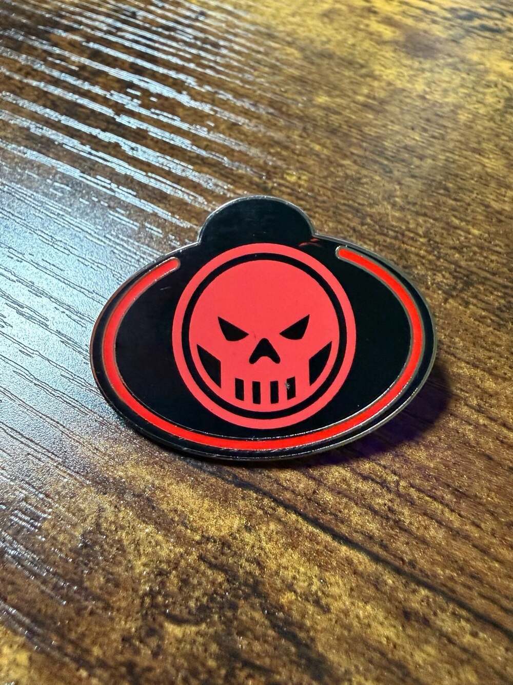 Disney Cast Member Exclusive What's My Name Badge Marvel Red Skull Pin